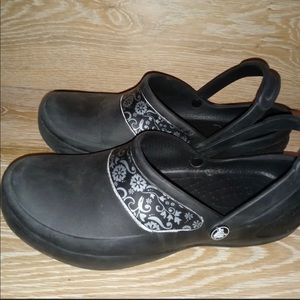 Black back strap crocs